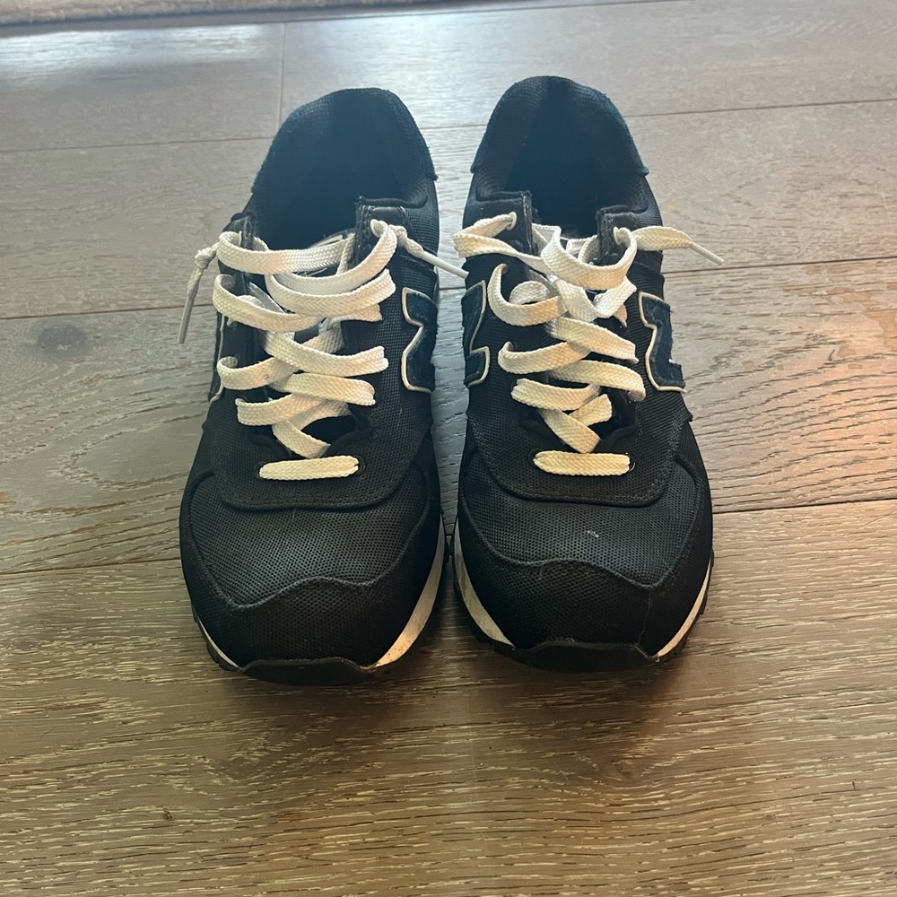 New Balance Sneakers